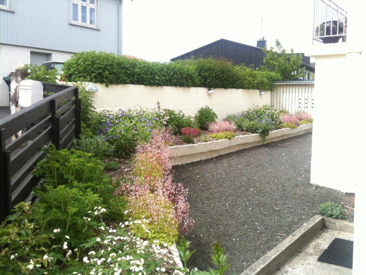 Modern Apartment Near Beach, Marina & City Centre Tórshavn Kültér fotó